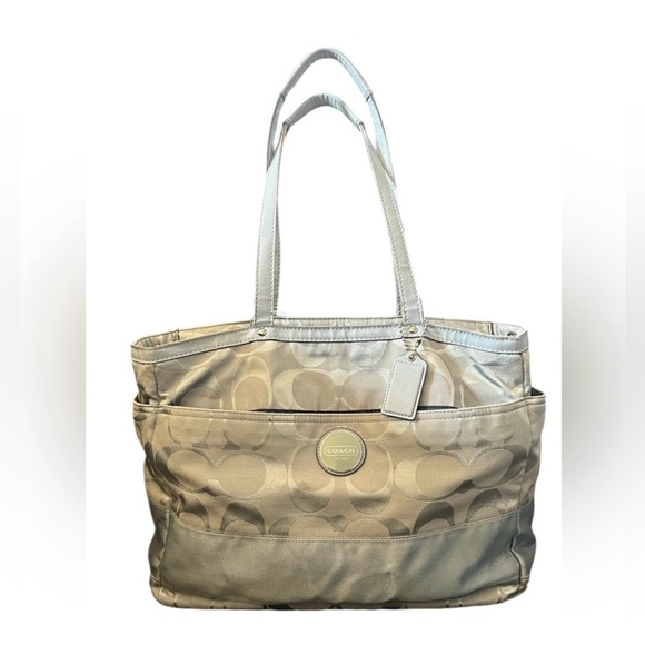 Coach Signature Logo Powder Blue /Gray
Diaper Baby Bag Large Tote Purse - Picture 1 of 6